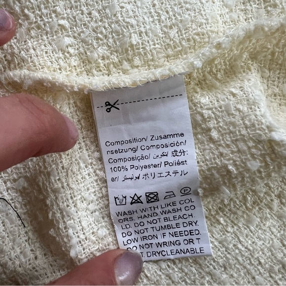 Dazy women’s beige sleeveless button down vest S L32-1 - Picture 5 of 6